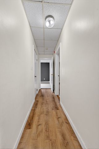 42 Almont St 3R, Medford, MA 02155