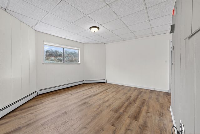 42 Almont St 3R, Medford, MA 02155