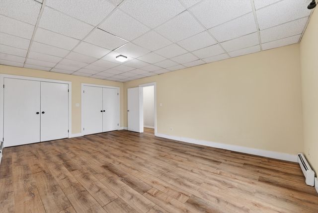 42 Almont St 3R, Medford, MA 02155