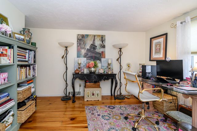 31 Remington Lane, Plymouth, MA 02360