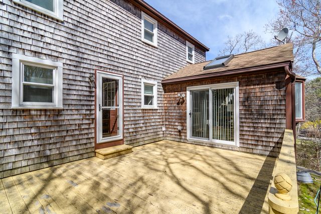 31 Remington Lane, Plymouth, MA 02360