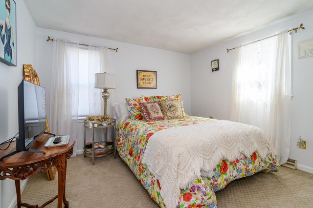 31 Remington Lane, Plymouth, MA 02360