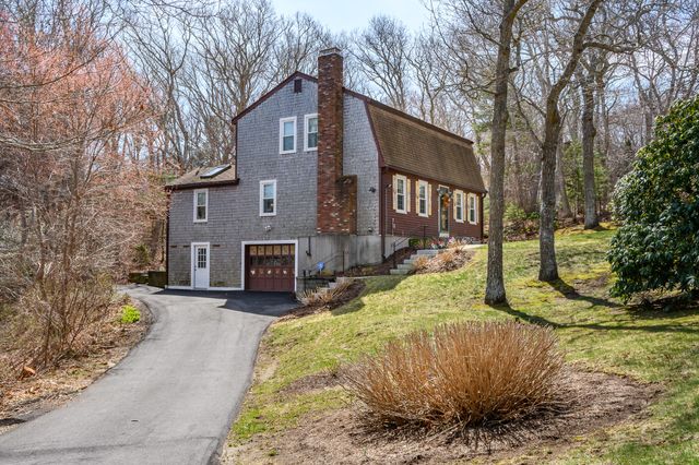 31 Remington Lane, Plymouth, MA 02360