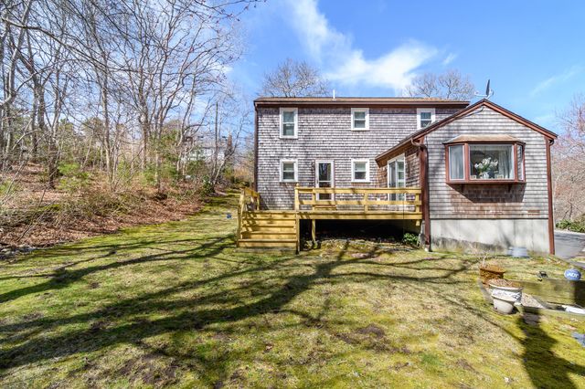 31 Remington Lane, Plymouth, MA 02360