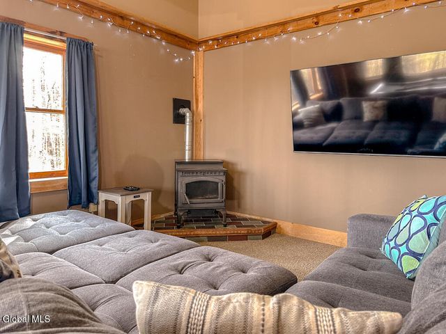 21 Tripoli Road, Kingsbury, NY 12839