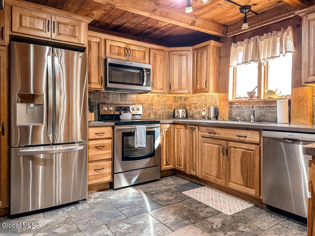 21 Tripoli Road, Kingsbury, NY 12839