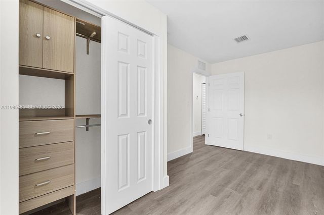 1730 Acapulco Dr 3, Miramar, FL 33023