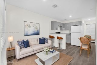 1730 Acapulco Dr 3, Miramar, FL 33023