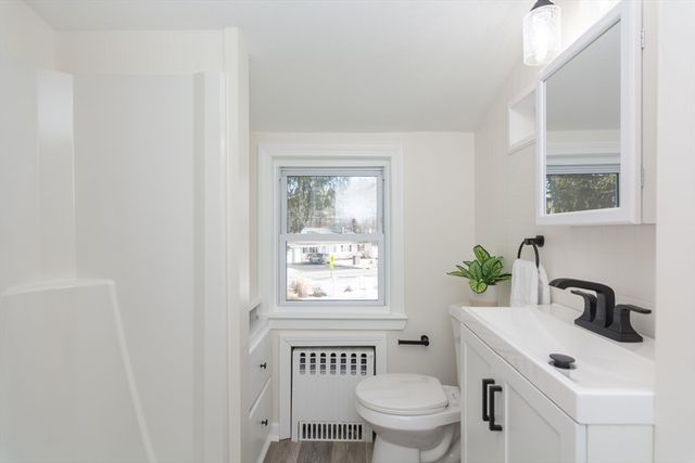 241 Fisher St, Walpole, MA 02081