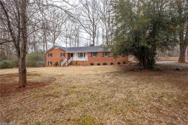 1165 Canaan Church Road, Denton, NC 27239