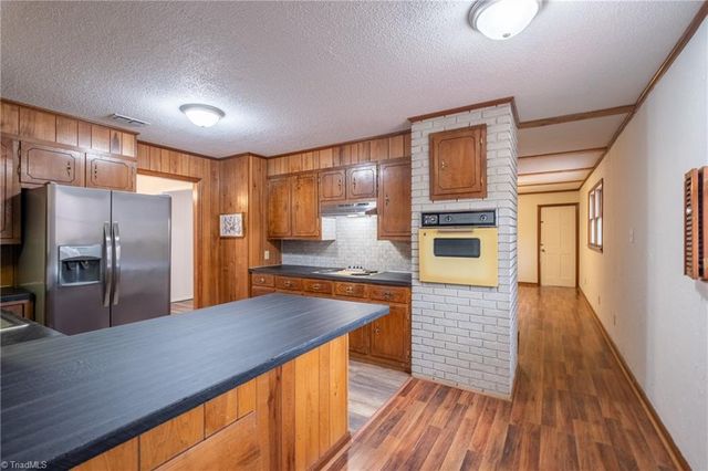 1165 Canaan Church Road, Denton, NC 27239