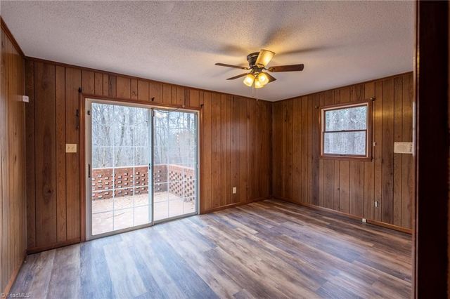 1165 Canaan Church Road, Denton, NC 27239