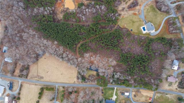 1165 Canaan Church Road, Denton, NC 27239