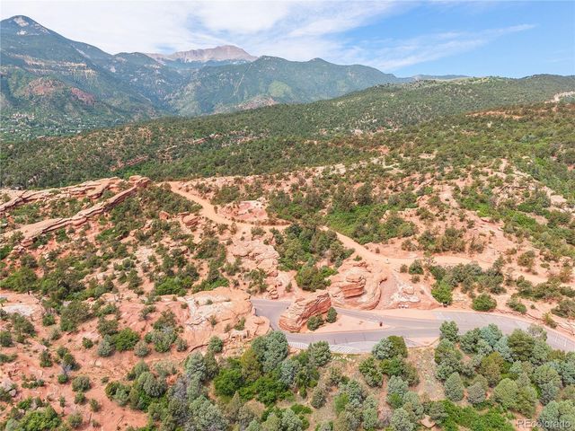 133 Via Vallecito, Manitou Springs, CO 80829