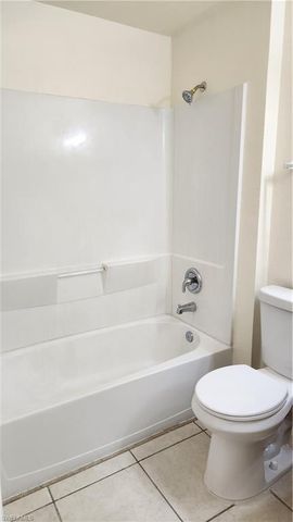 2147 Fairway DR, Lehigh Acres, FL 33973