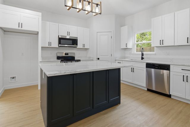1228 E Tucker Street, Fort Worth, TX 76104