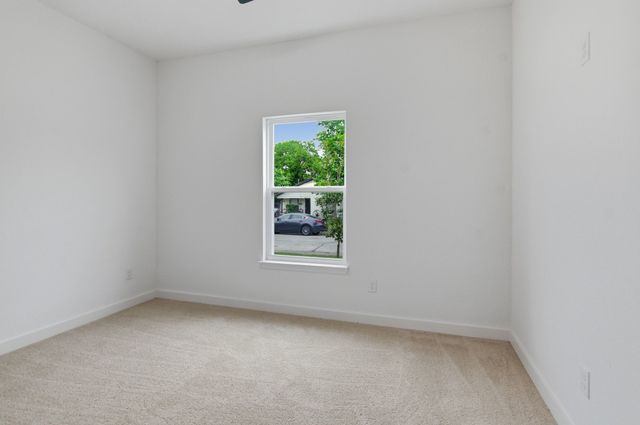 1228 E Tucker Street, Fort Worth, TX 76104