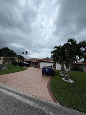 8697 NW 1st Street, Coral Springs, FL 33071