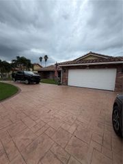 8697 NW 1st Street, Coral Springs, FL 33071