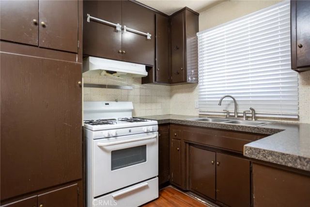 16563 Barbee, Fontana, CA 92336