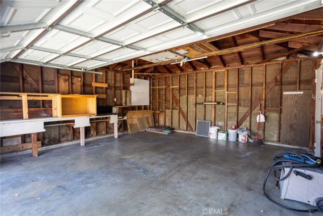 16563 Barbee, Fontana, CA 92336