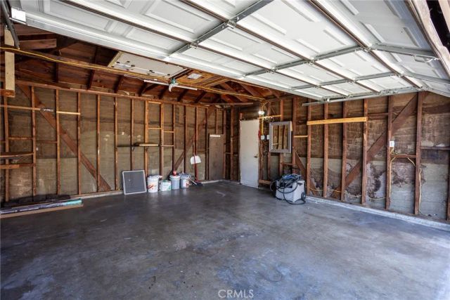 16563 Barbee, Fontana, CA 92336