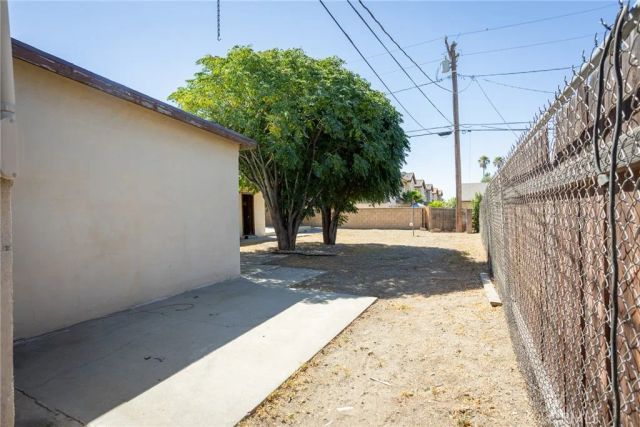 16563 Barbee, Fontana, CA 92336