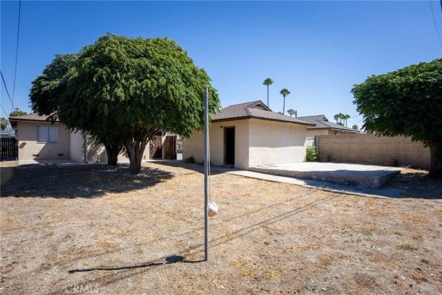 16563 Barbee, Fontana, CA 92336