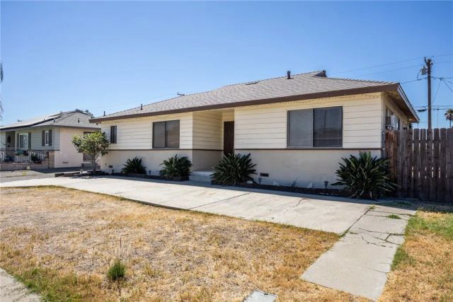 16563 Barbee, Fontana, CA 92336