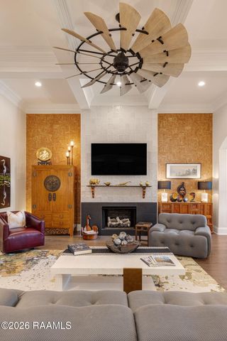 106 Winthorpe Row, Lafayette, LA 70503