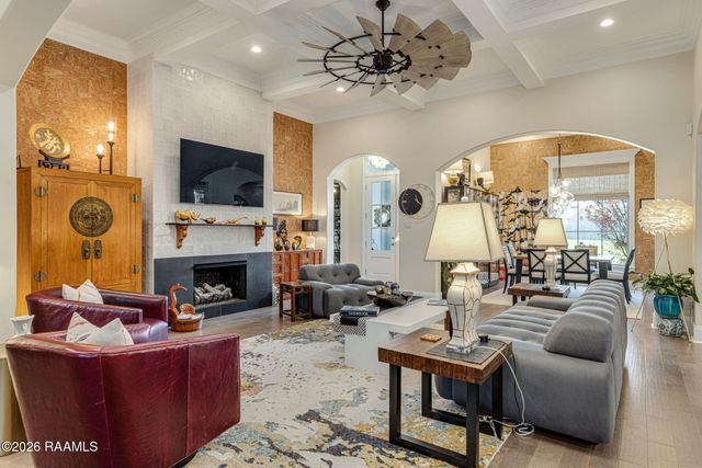 106 Winthorpe Row, Lafayette, LA 70503