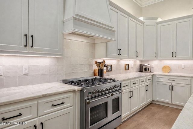 106 Winthorpe Row, Lafayette, LA 70503