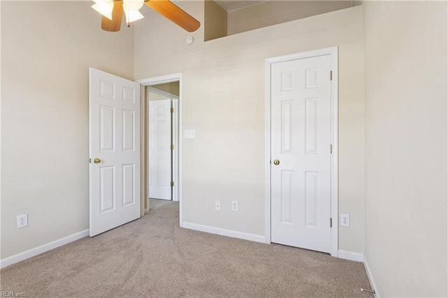 210 Durham CT, Yorktown, VA 23693