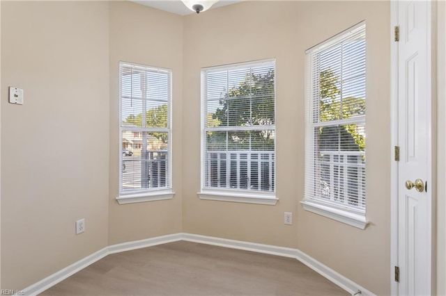 210 Durham CT, Yorktown, VA 23693
