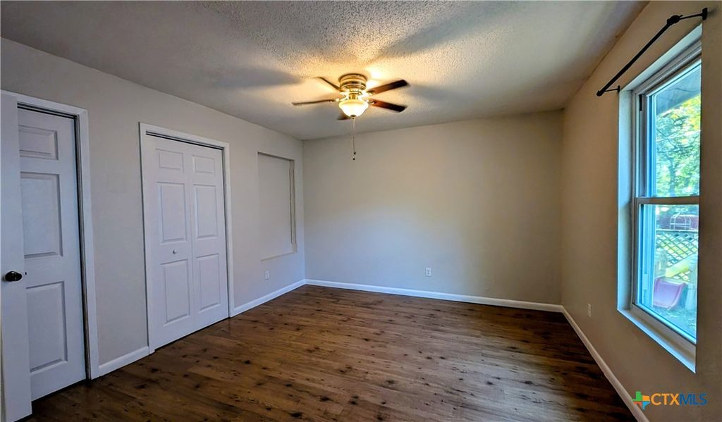 Image 12 of property listing at 1108 Marlton Street, San Marcos, TX 78666