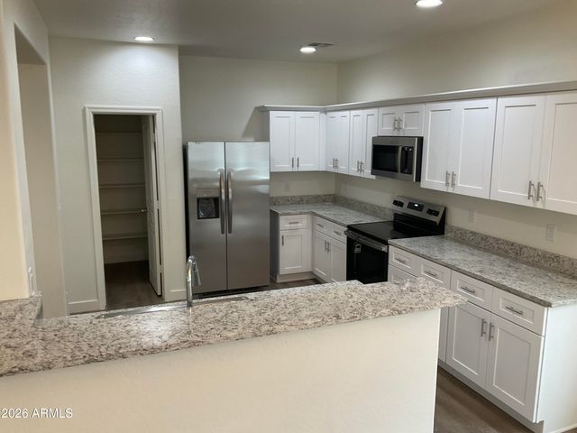 28808 N MARAVILLA Drive, San Tan Valley, AZ 85143