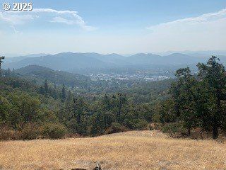 0 Ne BARAGER Ave, Roseburg, OR 97470