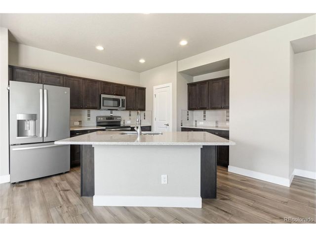1106 103rd Avenue Ct, Greeley, CO 80634