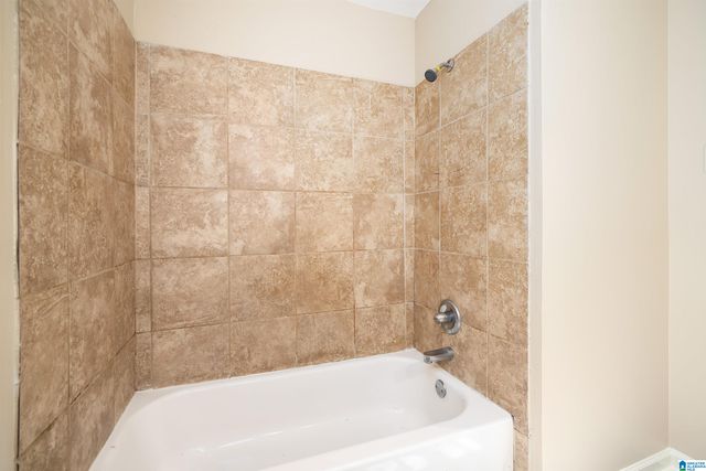 2613 5TH STREET NW, Center Point, AL 35215