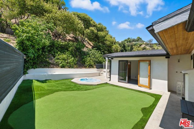 1317 Devlin Drive, Los Angeles, CA 90069