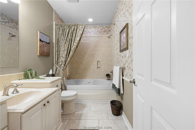 2250 Dillard Road, Brenham, TX 77833