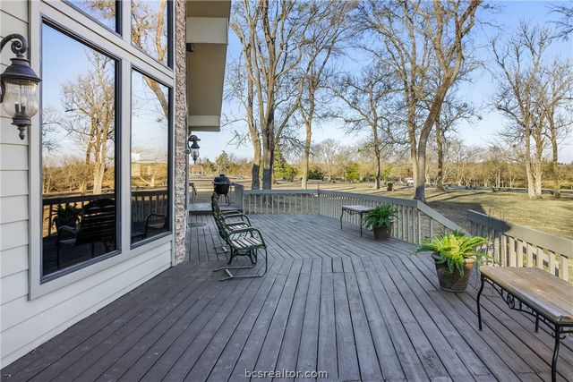 2250 Dillard Road, Brenham, TX 77833