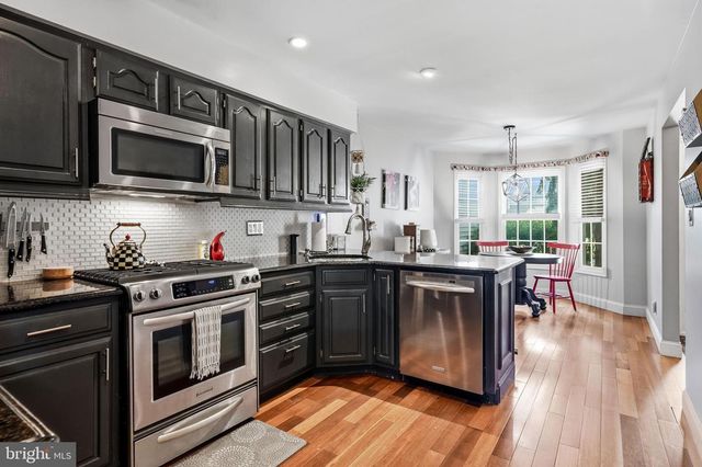 4 CORKERY LN, Medford, NJ 08055