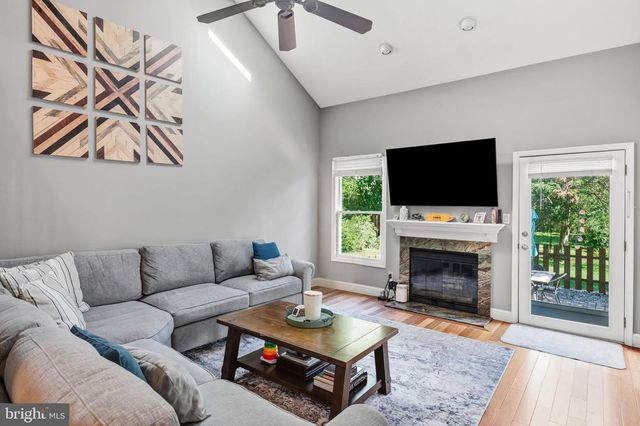 4 CORKERY LN, Medford, NJ 08055