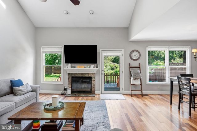 4 CORKERY LN, Medford, NJ 08055