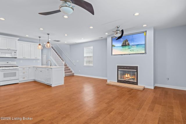 1114 E Saint Catherine St, Louisville, KY 40204