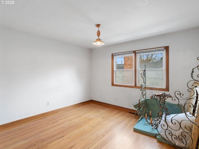 4614 Ne 80TH Ave, Portland, OR 97218