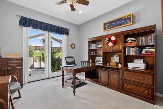 877 Hidden View Lane, Escondido, CA 92027