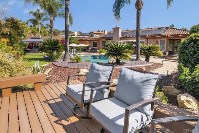 877 Hidden View Lane, Escondido, CA 92027