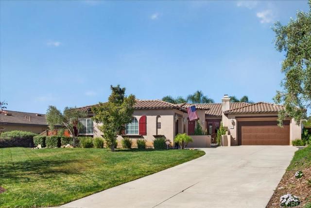 877 Hidden View Lane, Escondido, CA 92027